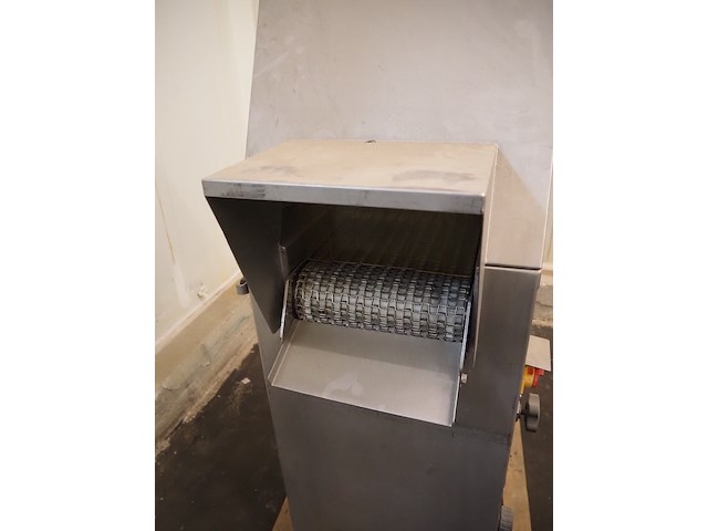 Suhner ag - afbeelding 9 van  13