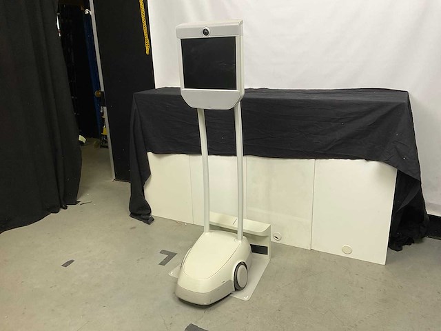 Suitable technologies beam telepresentie robot - afbeelding 1 van  7