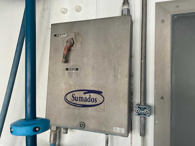 Sumados - rvs haspelinstallatie met slang met doseersysteem - afbeelding 2 van  3