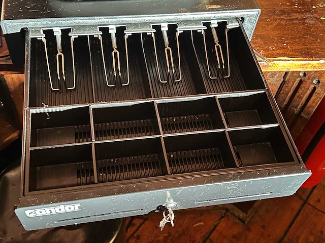 Sumi - pos systeem met pinapparaat en kassalade - afbeelding 2 van  4