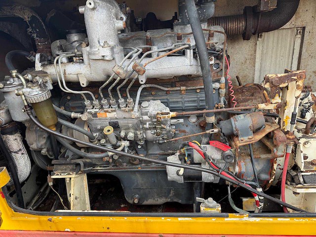 Sumito ls108rh5 40 tons mobiele torenkraan met 12 meter jip - afbeelding 4 van  4