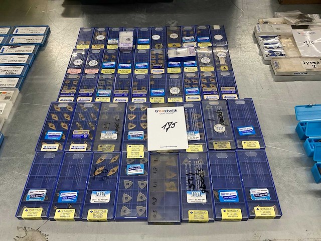 Sumitomo partij wisselplaatjes - afbeelding 1 van  6