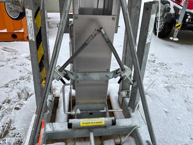 Sumner manufacturing 2118 materiaallift / kanaallift - afbeelding 8 van  9