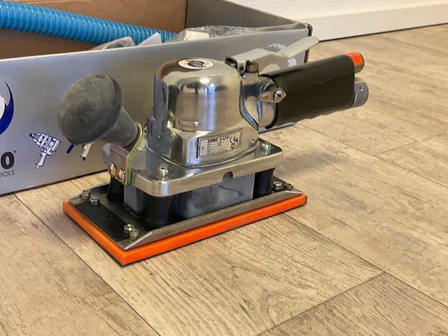 Sumo s-6781 pneumatische vlakschuurmachine (4x) - afbeelding 2 van  4