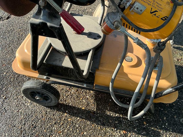 Sun stream en val6 infrarood dieselgestookte heaters - afbeelding 9 van  10