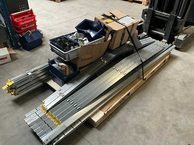 Sunbeam partij zonnepaneel bevestigingsmaterialen - afbeelding 1 van  4