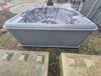 Sunbelt spa 7 persoons jacuzzi en buitenspa - afbeelding 3 van  16