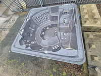 Sunbelt spa 7 persoons jacuzzi en buitenspa - afbeelding 15 van  16