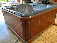 Sunbelt spas jacuzzi - afbeelding 8 van  13
