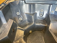 Sunbelt spas jacuzzi - afbeelding 11 van  13