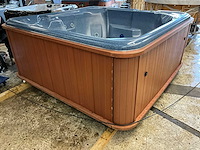 Sunbelt spas jacuzzi - afbeelding 1 van  12