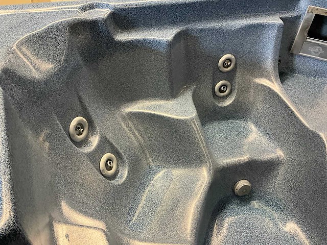 Sunbelt spas jacuzzi - afbeelding 9 van  12