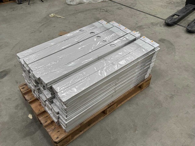 Suncollection - kunststof jaloezie 100 x 160 cm wit 25 mm lamellen (82x) - afbeelding 2 van  6