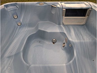 Sundance 5 persoons jacuzzi en buitenspa - afbeelding 4 van  4