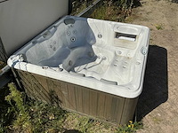 Sundance jacuzzi - afbeelding 5 van  12