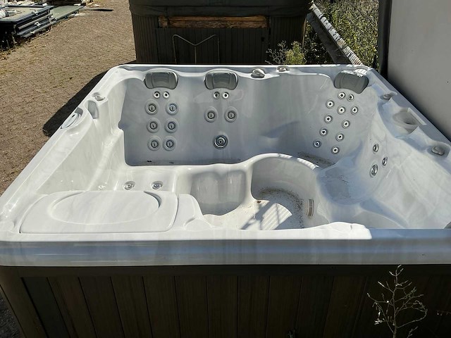 Sundance jacuzzi - afbeelding 11 van  12