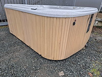 Sundance spa 4 persoons jacuzzi en buitenspa - afbeelding 18 van  21