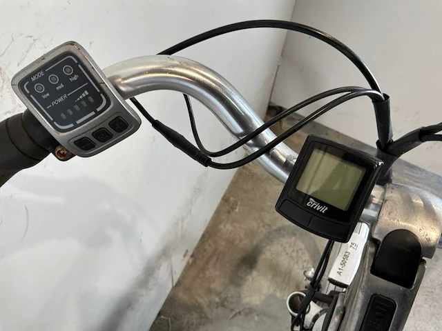 Sundvall sadaba elektrische fiets - afbeelding 10 van  10
