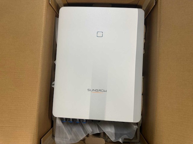 Sungrow - sg20rt premium - 20k omvormer t.b.v. zonnepanelen - afbeelding 1 van  4