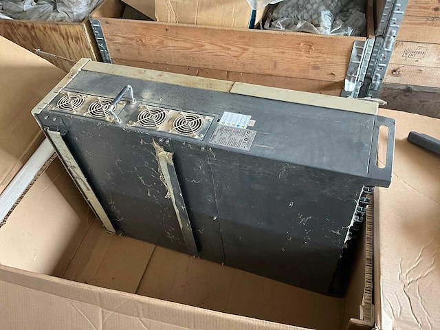 Sungrow sun acces sg50ktl-m omvormer - afbeelding 3 van  7