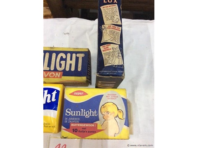 Sunlight zeep + - afbeelding 2 van  2