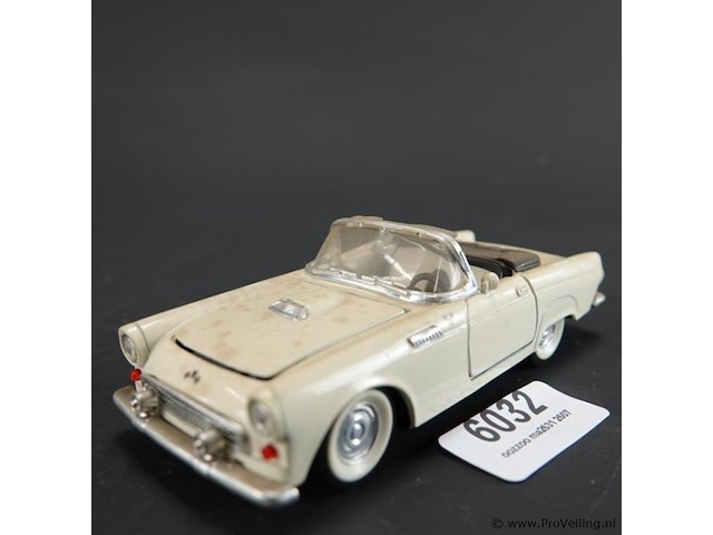 Sunnyside ford thunderbird uit 1955 - afbeelding 1 van  7
