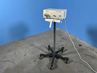 Sunoptics titan180 chirurgische xenon lichtbron - afbeelding 1 van  5