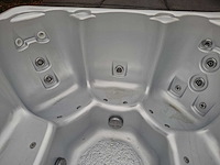 Sunrise 6 persoons jacuzzi en buitenspa - afbeelding 11 van  26