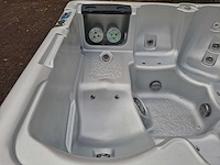 Sunrise 6 persoons jacuzzi en buitenspa - afbeelding 26 van  26