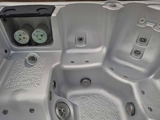Sunrise 6 persoons jacuzzi en buitenspa - afbeelding 3 van  26