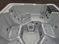 Sunrise 6 persoons jacuzzi en buitenspa - afbeelding 12 van  26