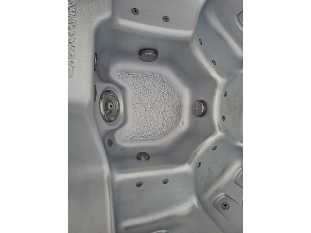 Sunrise 6 persoons jacuzzi en buitenspa - afbeelding 22 van  26