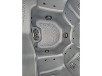 Sunrise 6 persoons jacuzzi en buitenspa - afbeelding 22 van  26