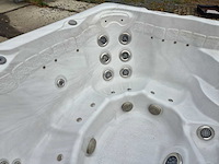 Sunrise 6 persoons jacuzzi en buitenspa - afbeelding 6 van  28