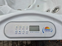 Sunrise 6 persoons jacuzzi en buitenspa - afbeelding 20 van  28