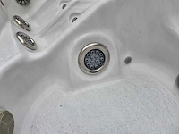 Sunrise 6 persoons jacuzzi en buitenspa - afbeelding 18 van  28