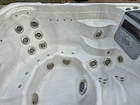 Sunrise 6 persoons jacuzzi en buitenspa - afbeelding 6 van  28