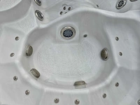 Sunrise 6 persoons jacuzzi en buitenspa - afbeelding 20 van  28