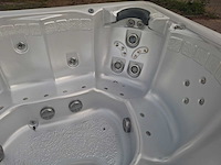 Sunrise 7 persoons jacuzzi en buitenspa - afbeelding 11 van  29