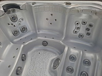 Sunrise 7 persoons jacuzzi en buitenspa - afbeelding 18 van  29