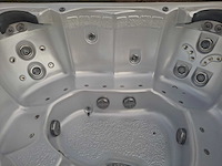 Sunrise 7 persoons jacuzzi en buitenspa - afbeelding 4 van  10