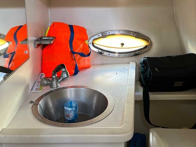 Sunseeker - 1990 - tomahawk 37 - motorjacht - afbeelding 16 van  16