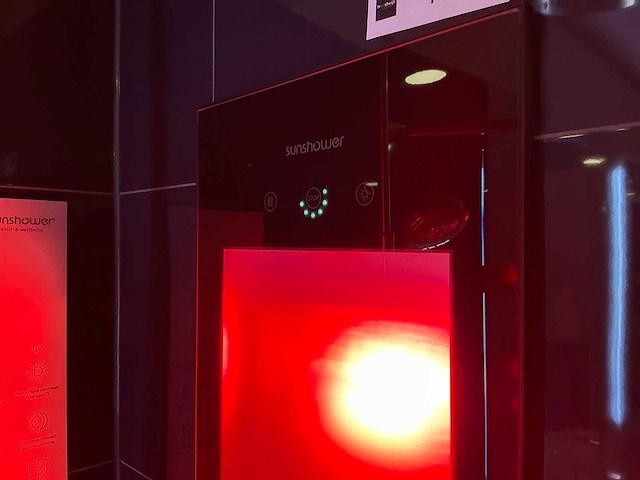 Sunshower combi black uv en infrarood 187x32x17cm zonnedouche - afbeelding 3 van  5