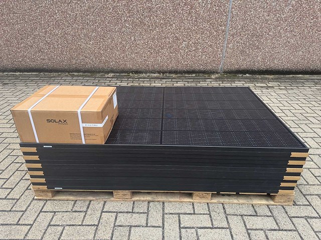 Suntech - set van 12 zonnepanelen (400 wp) met solax 4,2 kw omvormer - afbeelding 1 van  10