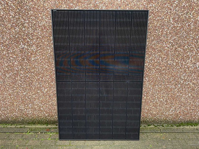 Suntech - set van 20 zonnepanelen (405 wp) - growatt 7 kw omvormer - afbeelding 2 van  7