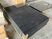 Suntech stp405s-c54/umhb zonnepaneel (9x) - afbeelding 1 van  4