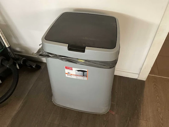 Sunware delta 70l afvalbak - afbeelding 1 van  2