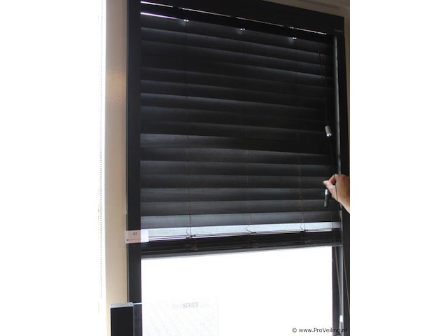 Sunway houten jaloezie - afbeelding 1 van  3