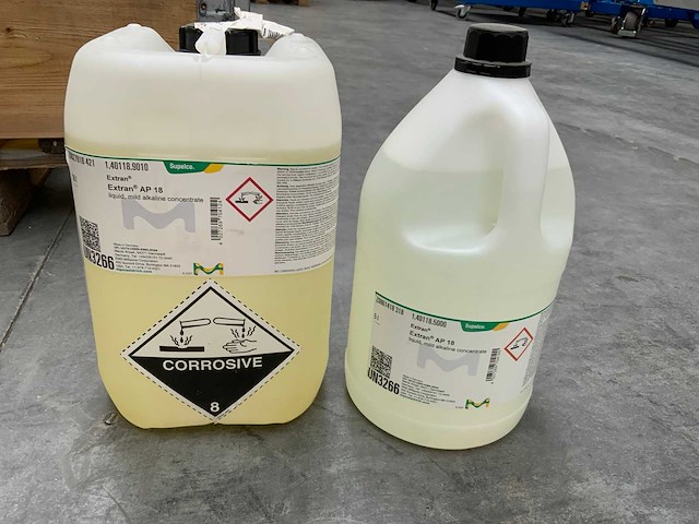 Supelco extran ap 18 mild alkaline concentrate flacon (24x) - afbeelding 2 van  4