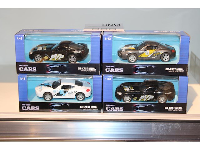 Super cars die-cars ruim vier stuks. - afbeelding 1 van  1